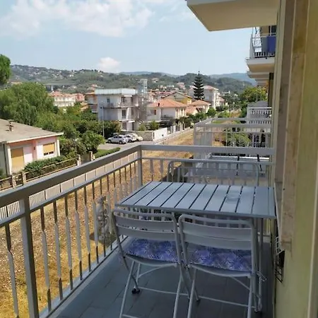 Domus Onda Marina Диано-Марина
