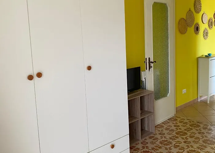 Domus Onda Marina アパート